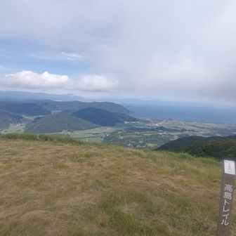 後輩くんもひーこらいいながら到着。