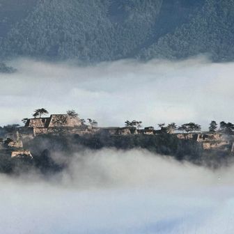 🙏　入り口にあったポスターです🤣