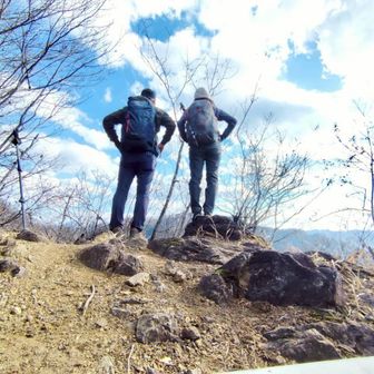 2人でいっけんさんポーズ🕺