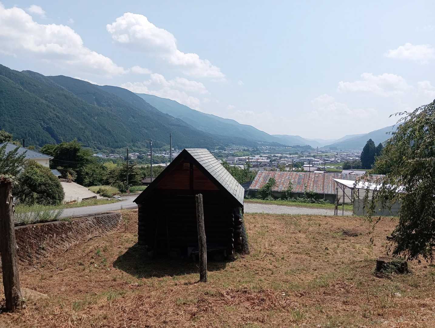 登山口からの眺望👍