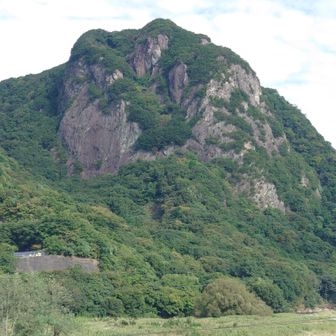 やまおとたきお