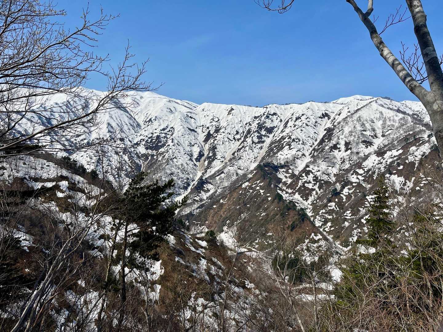 お〜👏飯豊連峰〜綺麗だわ〜🙌