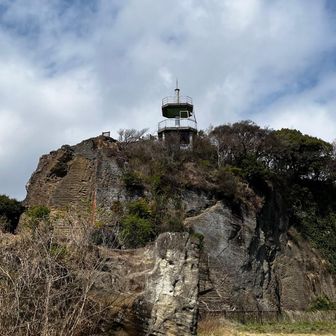 展望台に登ったら、富士山も見えるらしいけど、カットしました