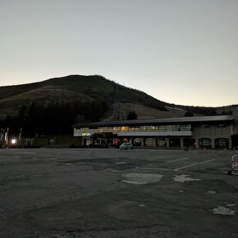 明日から三連休。１日早めれば静かな山旅。帰りは僕だけ