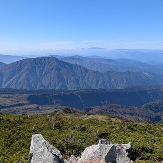 遠くに乗鞍