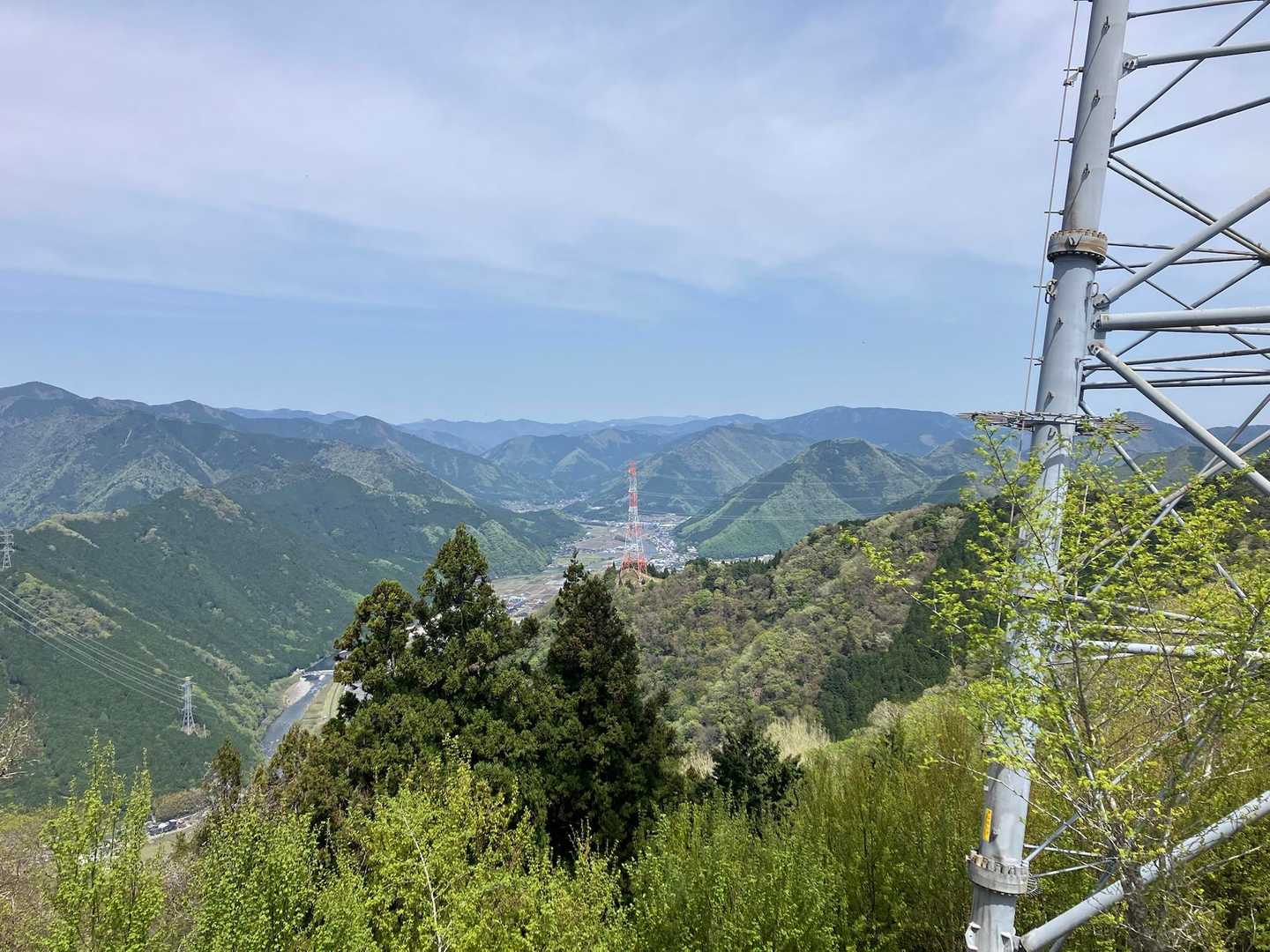 👀