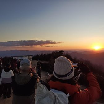 今年も森林組合の方々に色々ふるまって頂きました。
