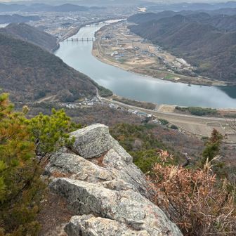 龍神山からの吉井川