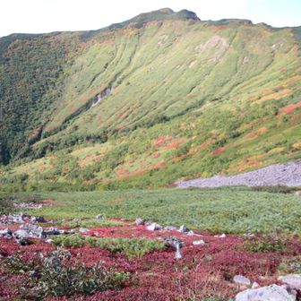 少し登るたびに振り返って撮ってしまう絶景！
