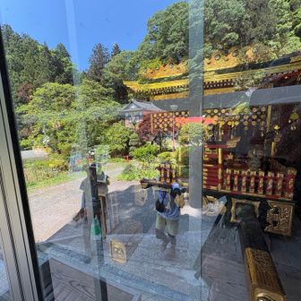72年ごとに行われる大祭礼や6年毎に行われる小祭礼。