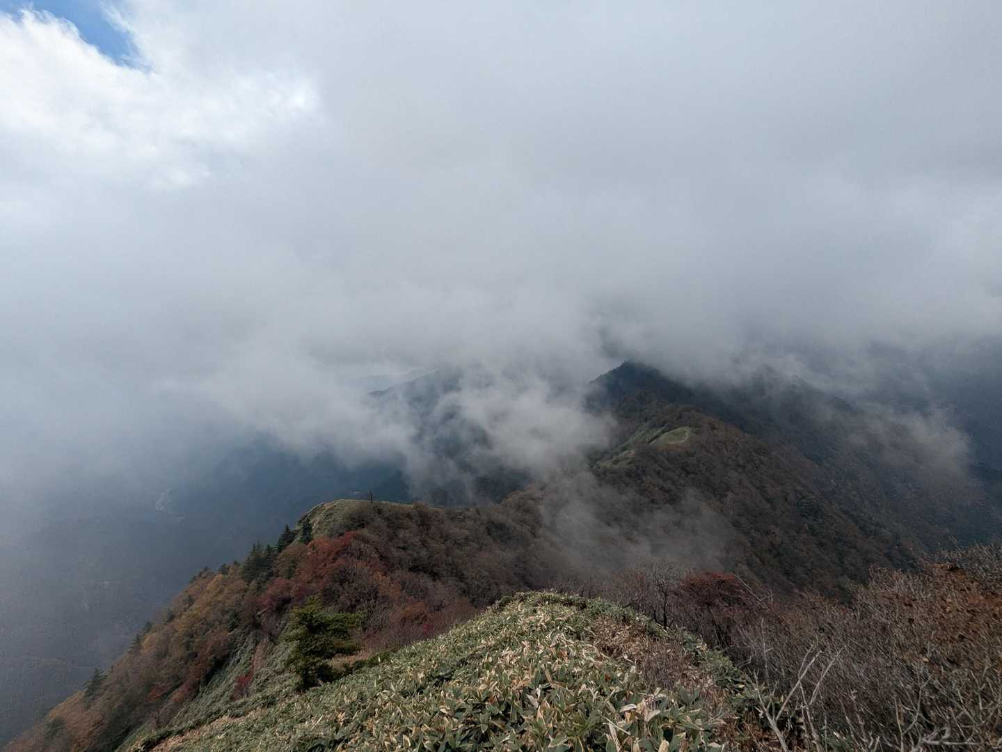 旧寒風山トンネル南口-桑瀬峠-寒風山-笹ヶ峰 往復コースの写真