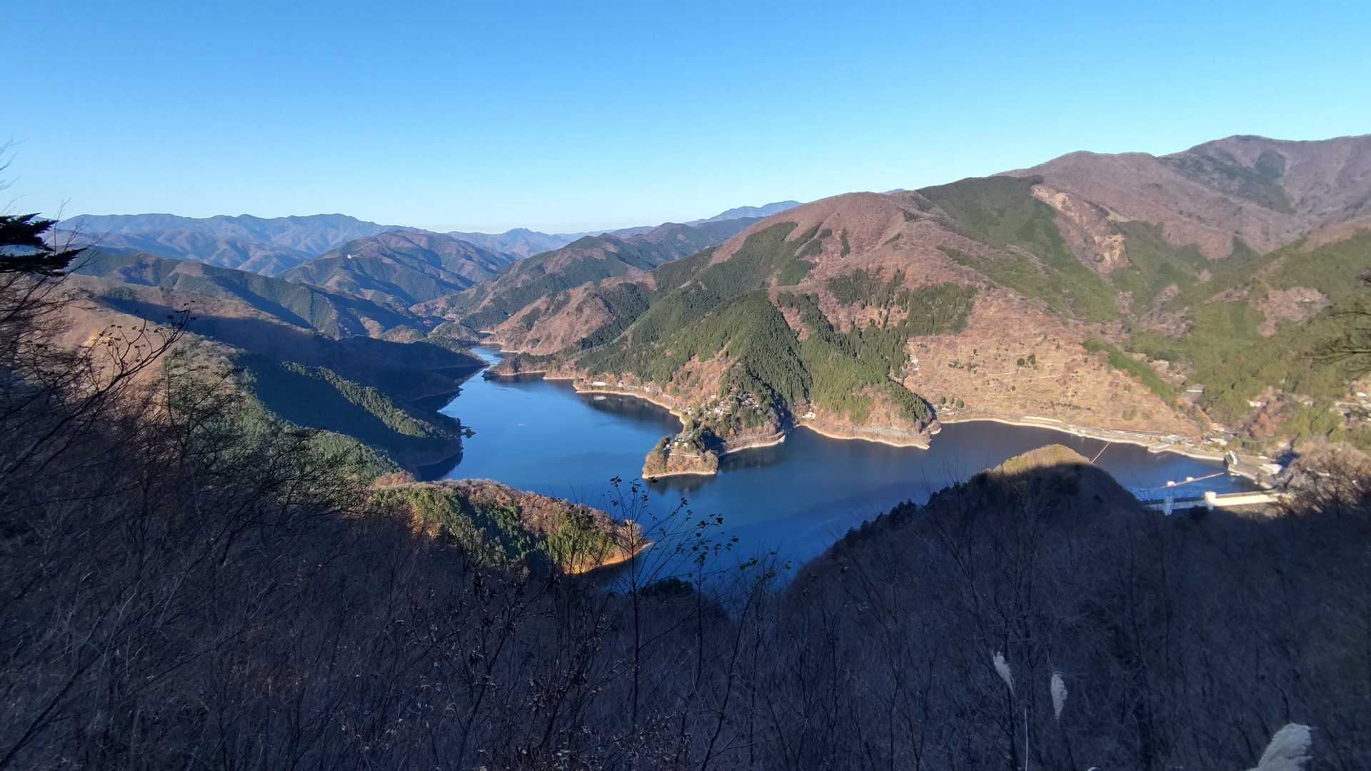 奥多摩湖
