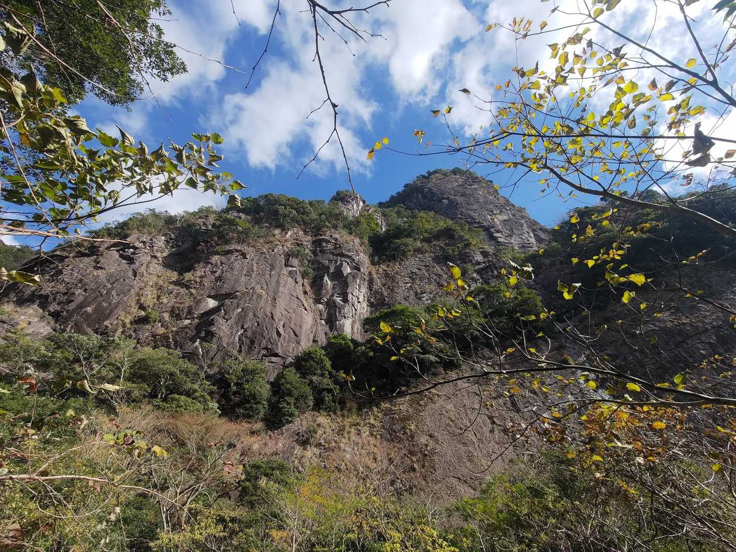 雌岳方面