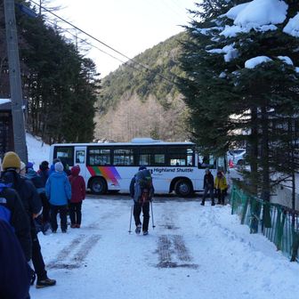 30分前にはバスに乗れた
帰りのバスは1台。
辛うじて座れましたが立ちの方もいらっしゃった。