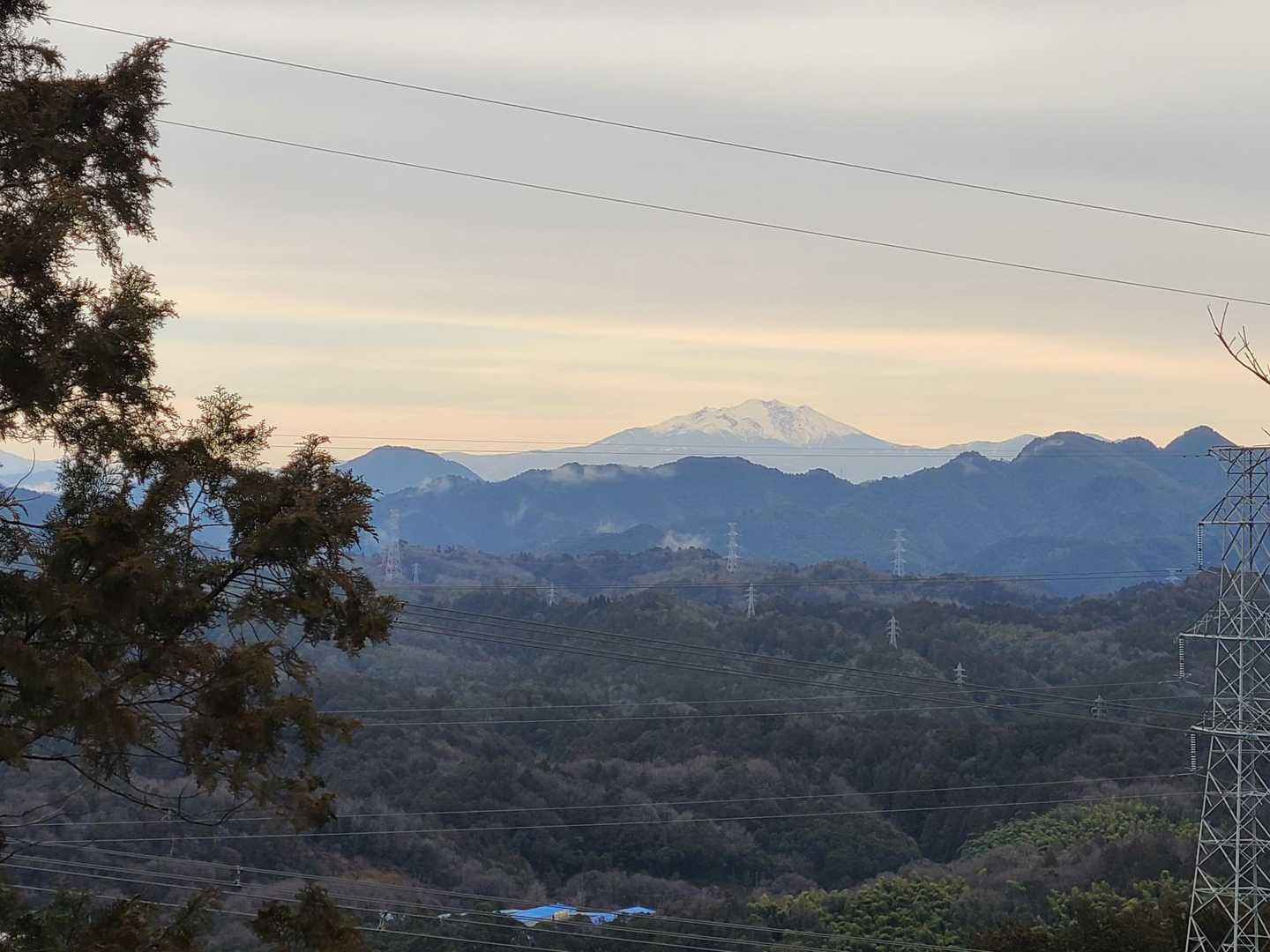 老梅山-青之木城跡-椎倉山-椎倉山登山口-黒屋山登山口-黒 往復コースの写真