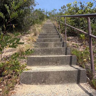 からの上り階段地獄🫣さすがにキツかった😮‍💨
