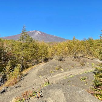 まぼろしの滝方面へ登山開始
