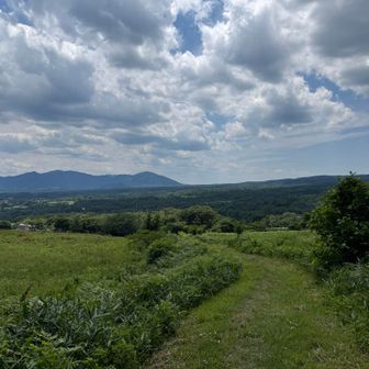 下山。