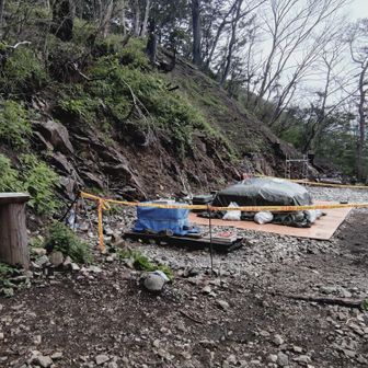 堀山の家も、テント営業お休みでした。