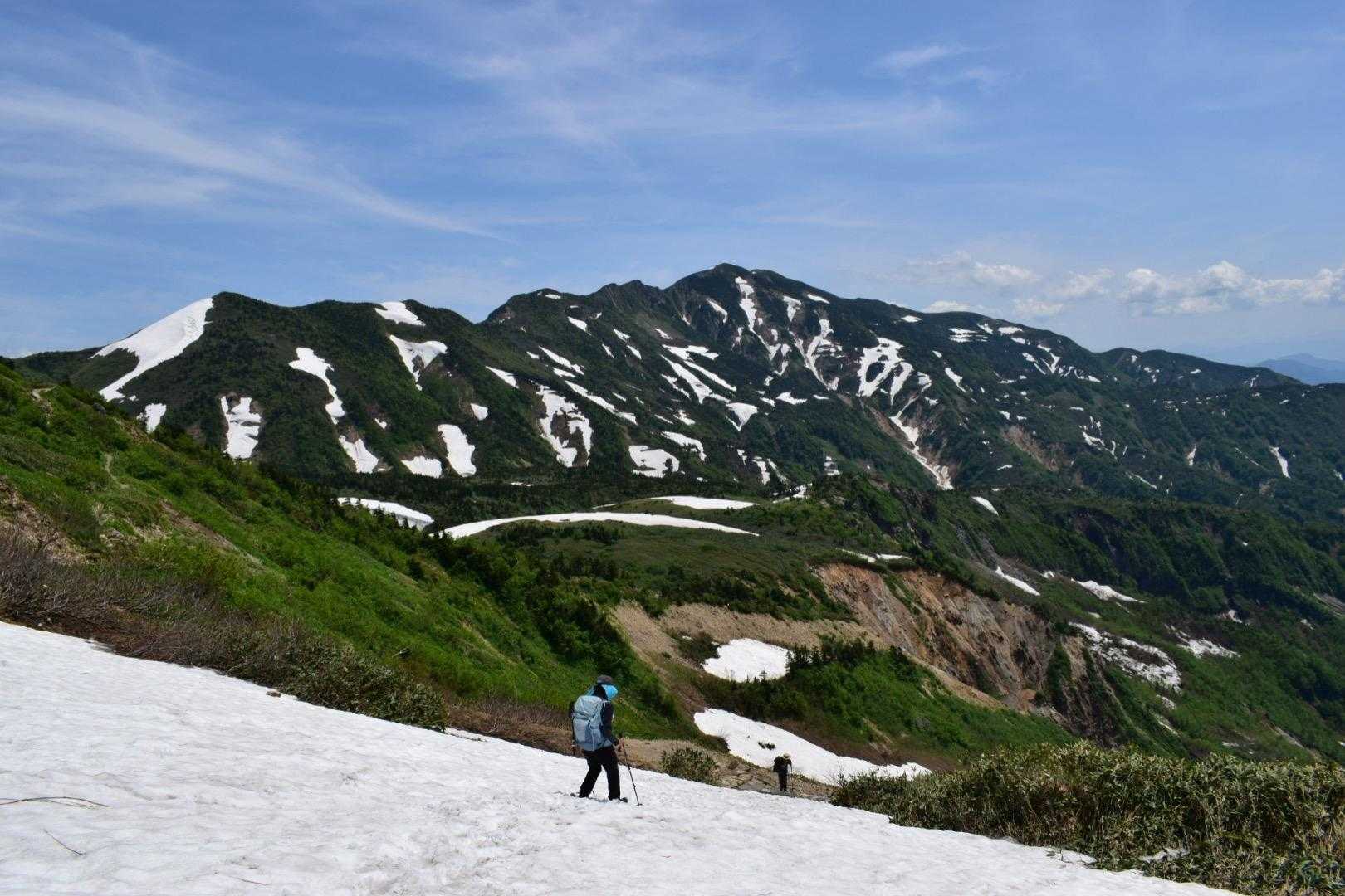 下山