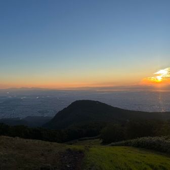 この景色見ながら下山できる幸せ😆