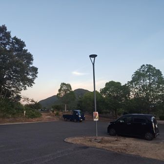 平和公園駐車場からスタートです