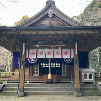 金比羅神社
家内安全を祈る🙏✨