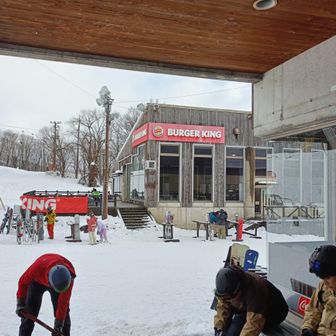 ケンタッキーがバーガーキングに