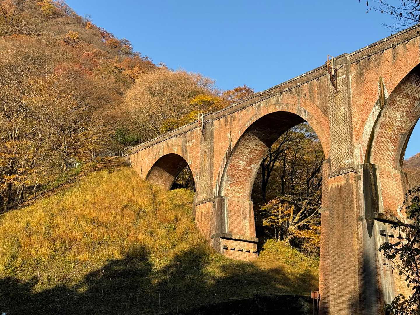 碓氷峠旧中山道入口-刎石山-粟が原-めがね橋 周回コースの写真