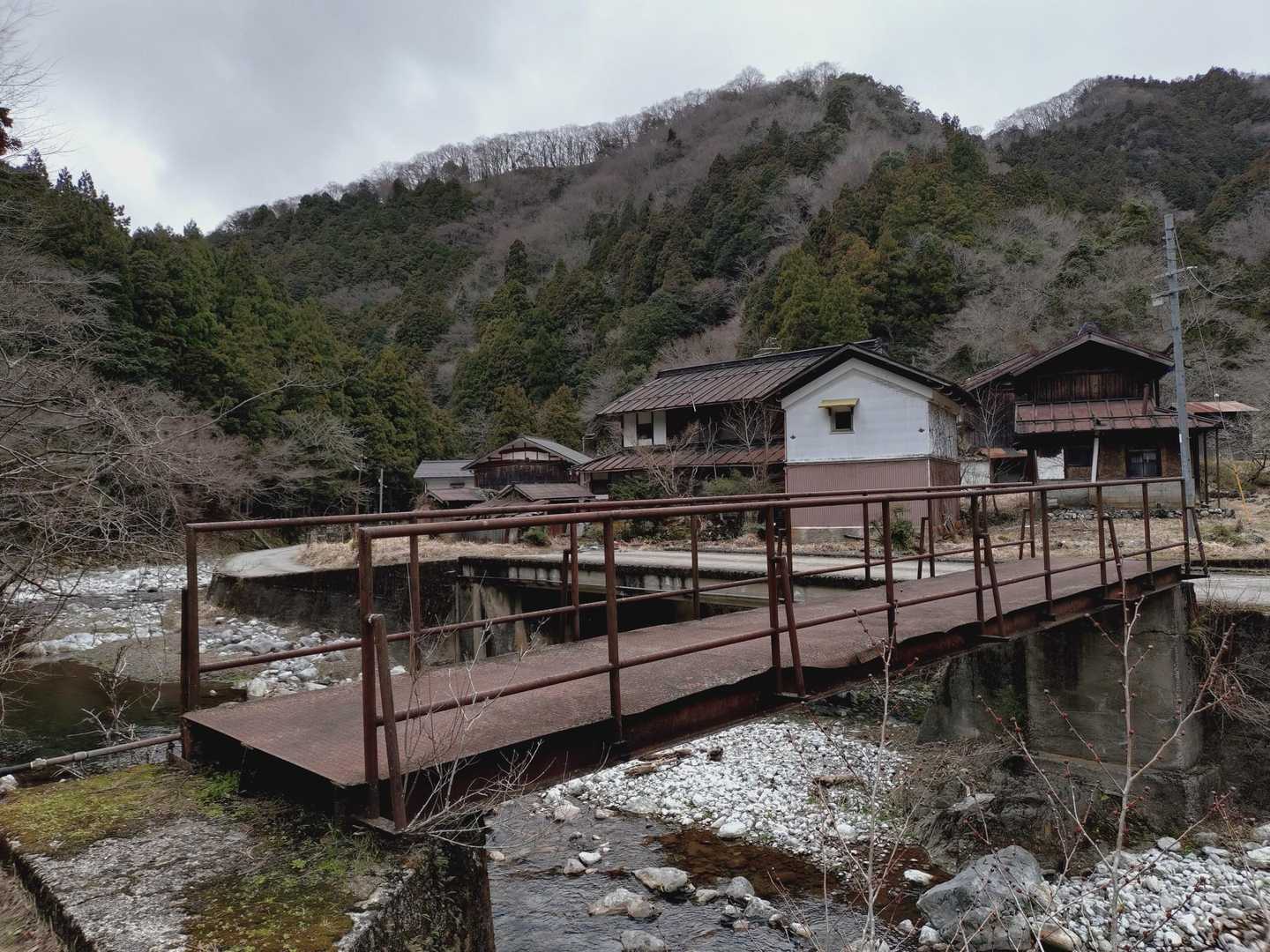 あ〜疲れたなぁ
旦那さん有難う！

無事下山です
有難うございます
