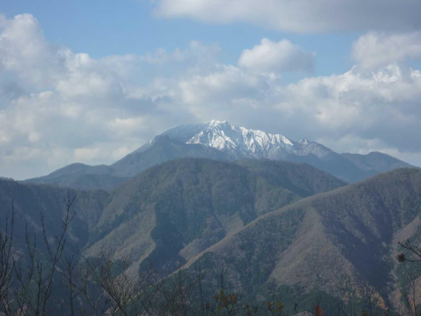 犬挾峠-下蒜山-中蒜山-日留神社 縦走コースの写真