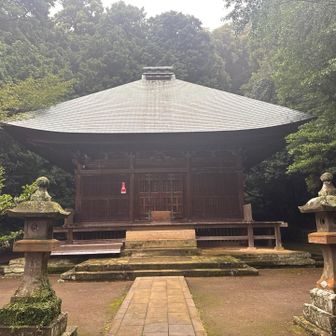 神武寺の薬師堂！
立派。
