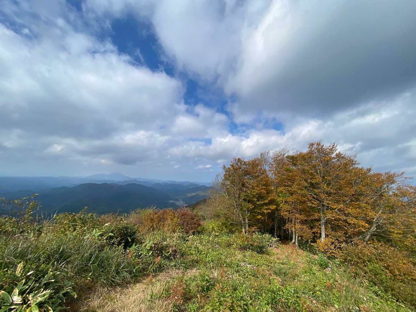 周り360°見渡せます！
絶景！
こちらは三瓶山方面