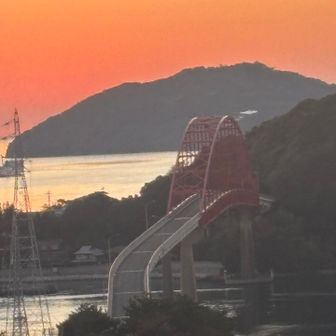 あー日が沈んだ😆
急いで帰ろう🏃‍♀️