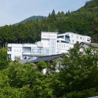 面白い形の建物である。
