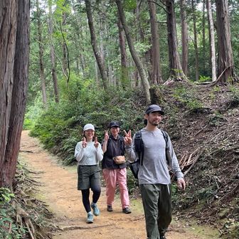 下山は緩やかな道をぶるおさんがチョイスして下さり、足への負担もなく✌🏻