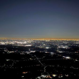 つくば市の夜景を撮影して、下山します