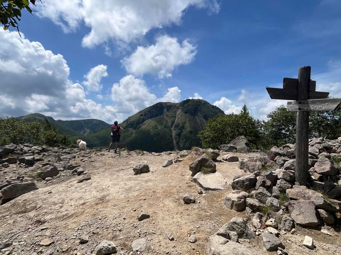 金精峠登山口-金精峠-金精山-五色山-前白根山 往復コースの写真
