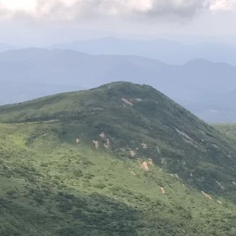秣岳