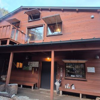 鳳凰小屋さん