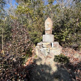 このコース石仏巡礼コースです