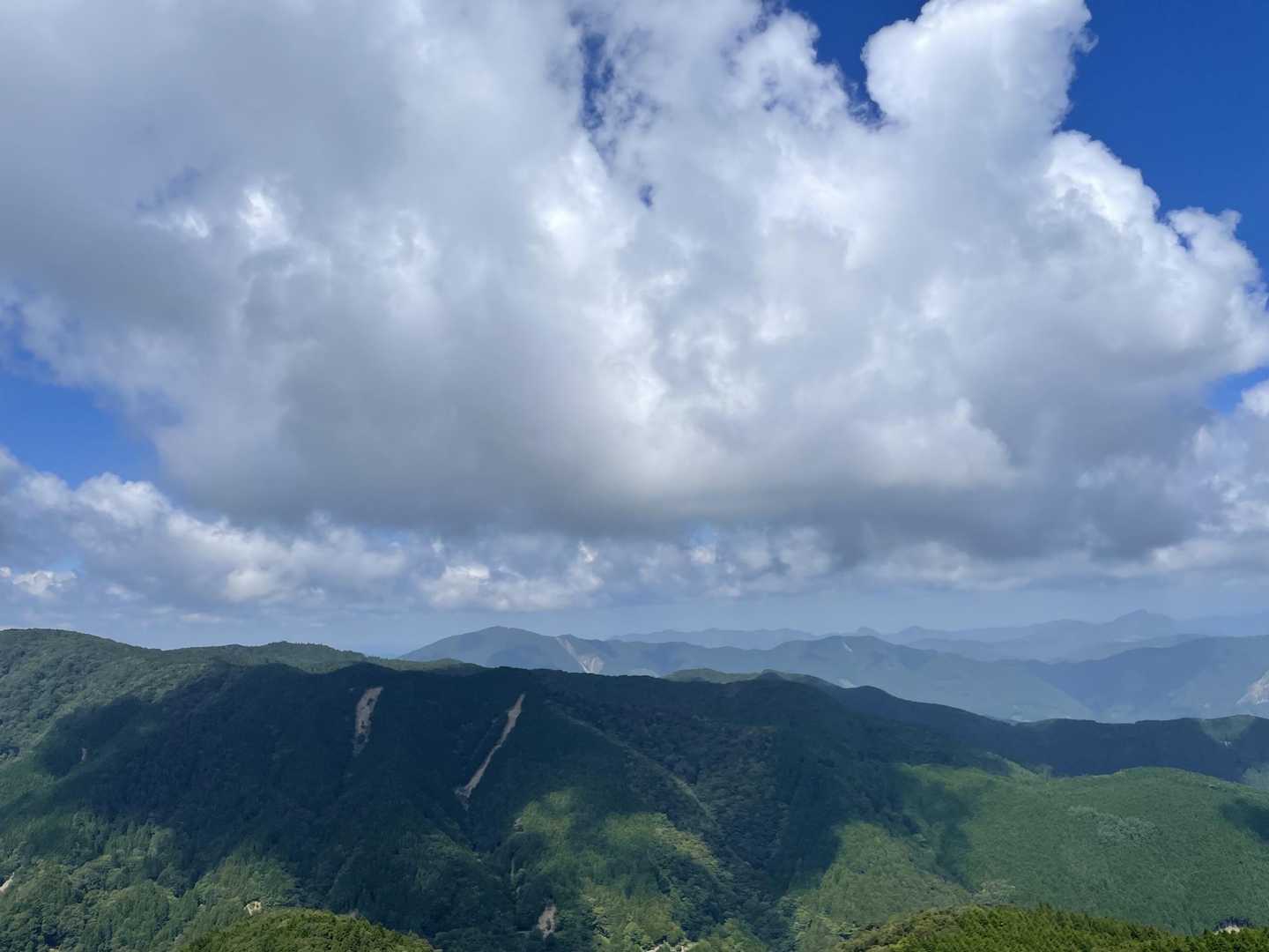 木屋谷雨量観測所-桧塚奥峰登山口-桧塚-桧塚奥峰-明神岳 往復コースの写真