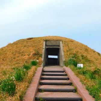 観測所、弾薬庫跡