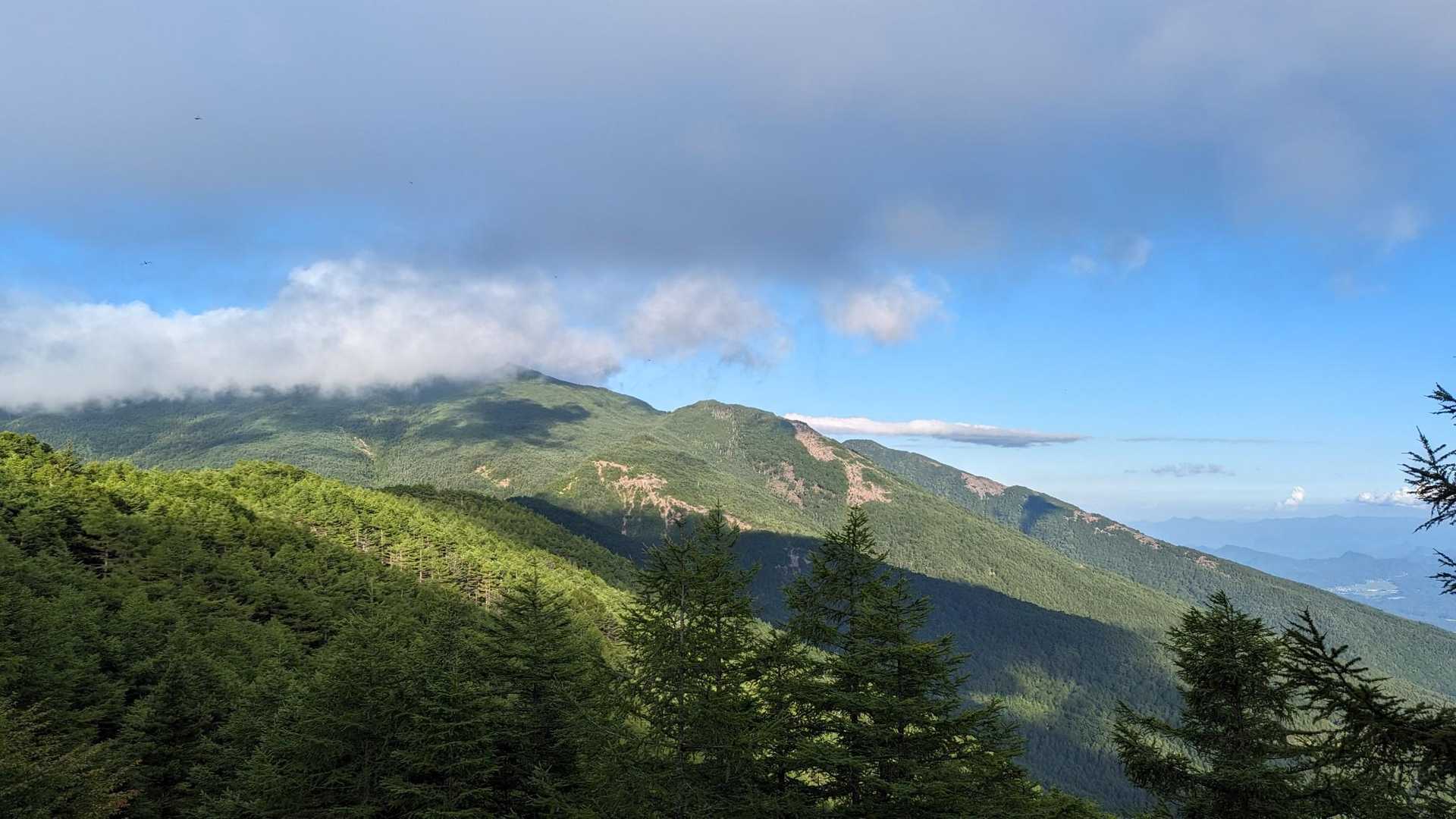 車坂峠-高峰神社-高峯山 往復コースの写真