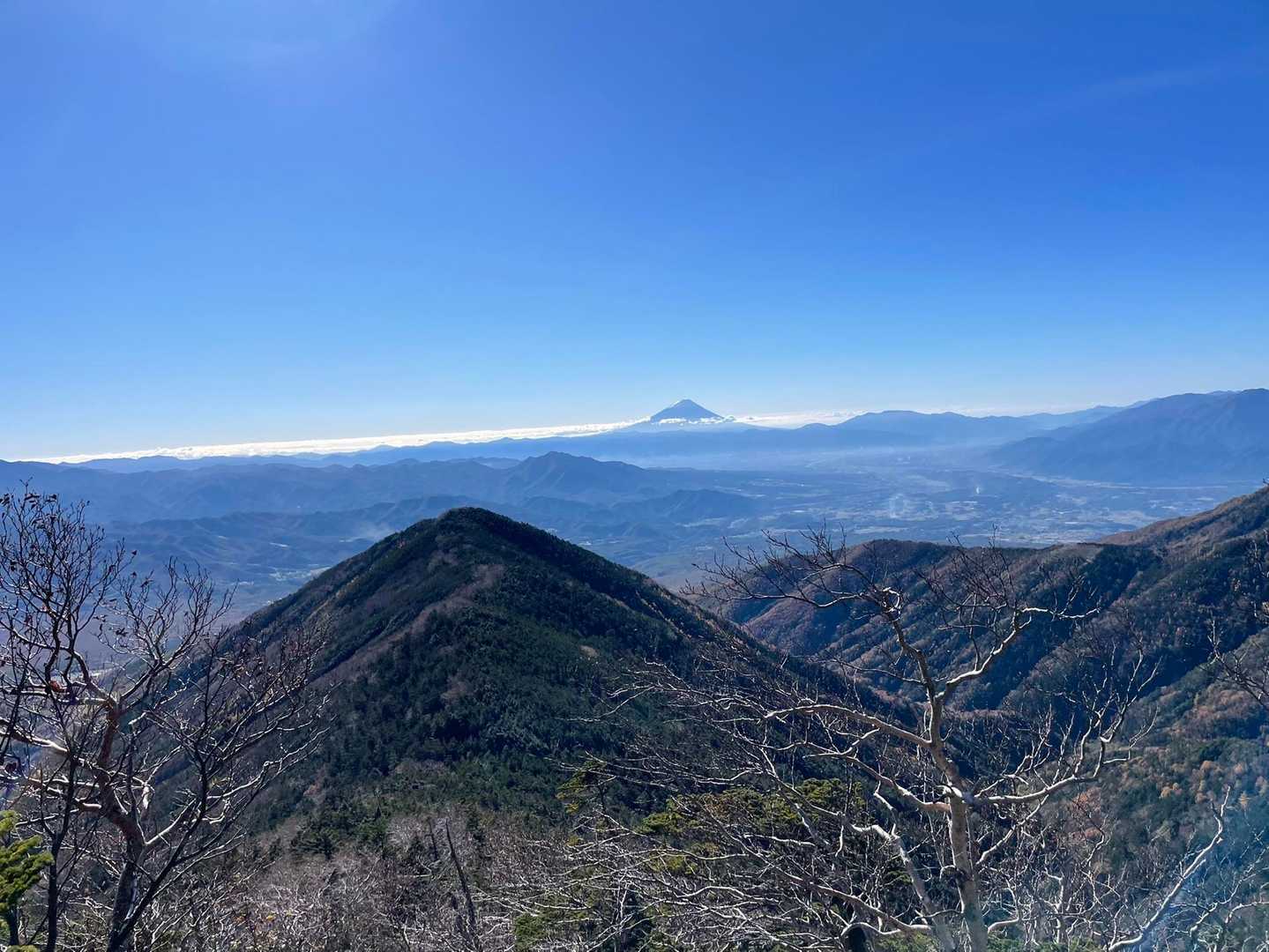 赤岳（美し森）＜真教寺尾根＞の写真