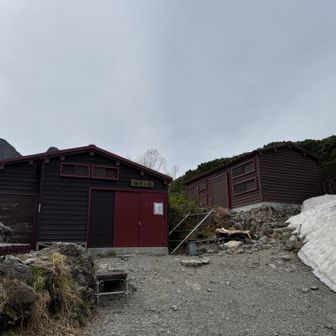 塩見小屋