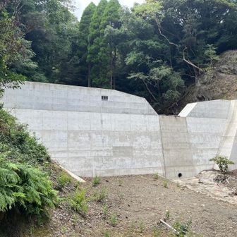 着地
あとは林道歩き