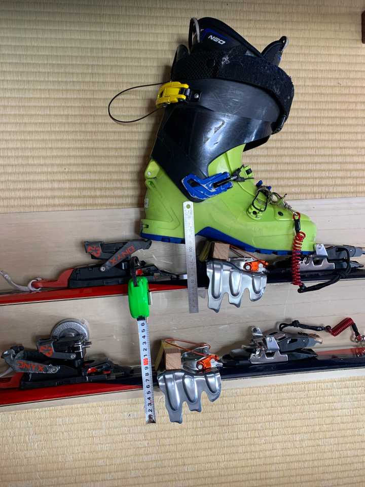 山スキー板とビンディング②】 今回は、 / なおじいさんの