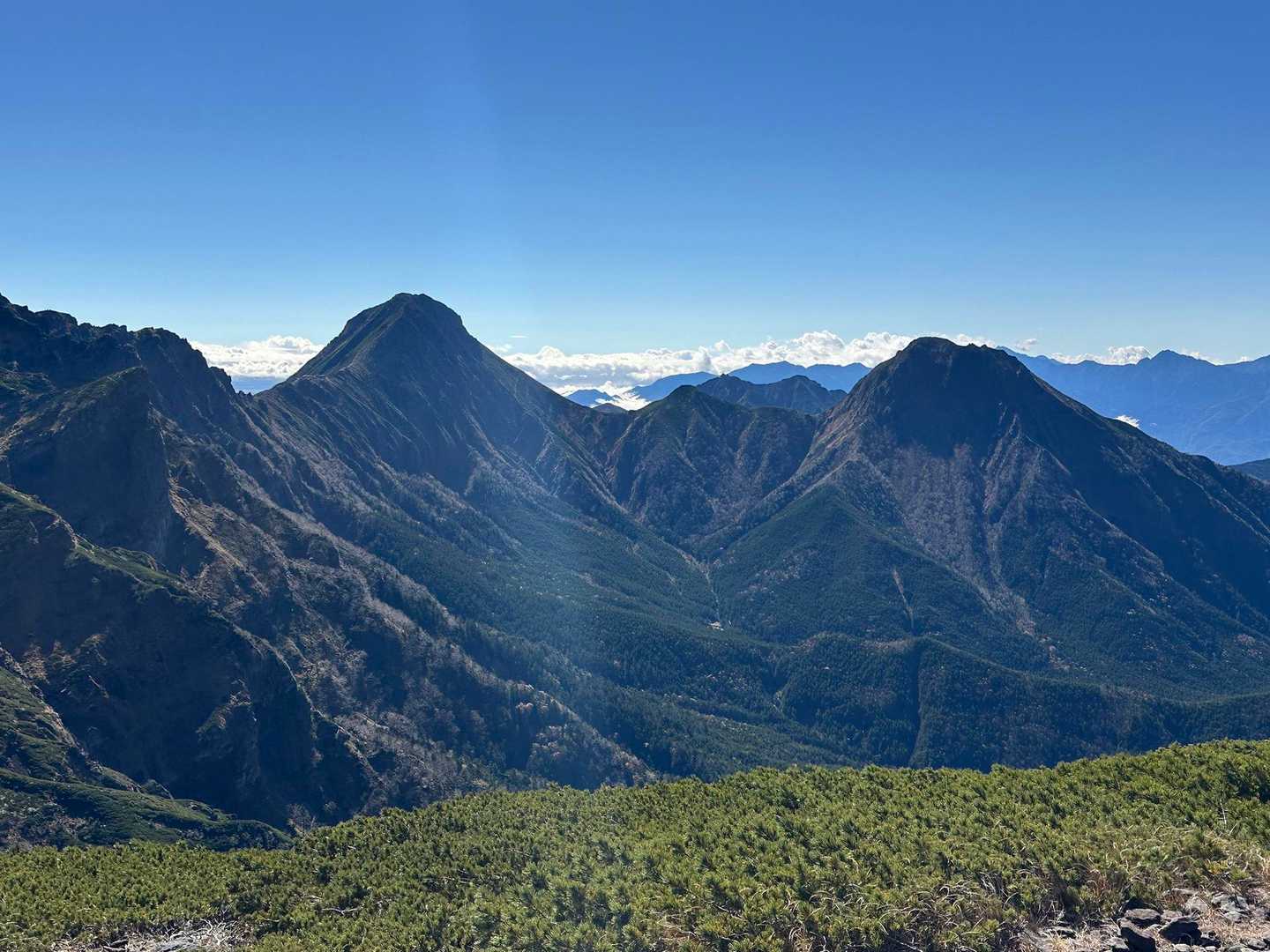 赤岳⛰️中岳⛰️阿弥陀岳⛰️素晴らしい👍✨