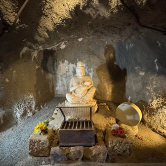 観音様。来年は良い年になりますように🙏